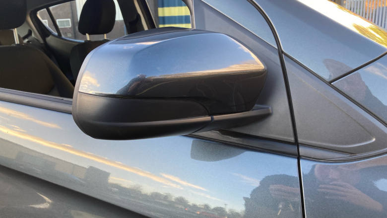 Vauxhall Viva 1.0 SE 5dr [A/C] Petrol Hatchback